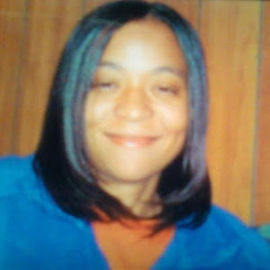 Meet your Posher, Latonya